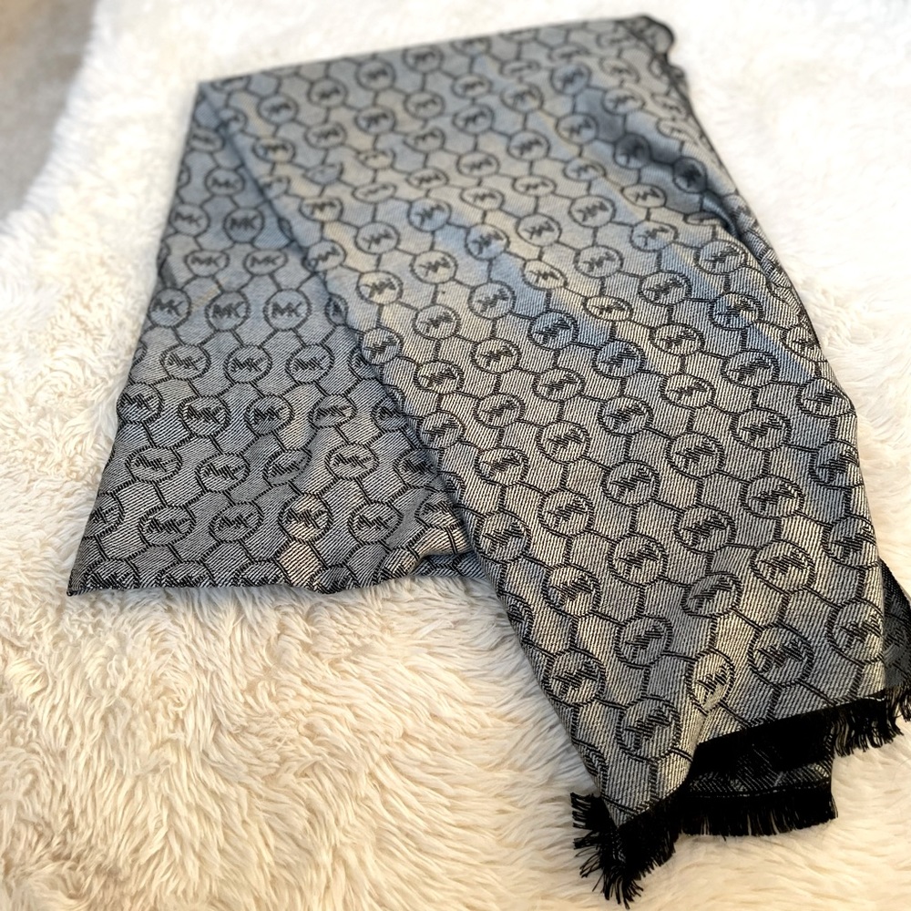 Michael Kors Scarf